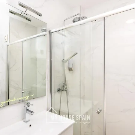Myhousespain - Nuevo Piso En Hermanos Felgueroso Daire *